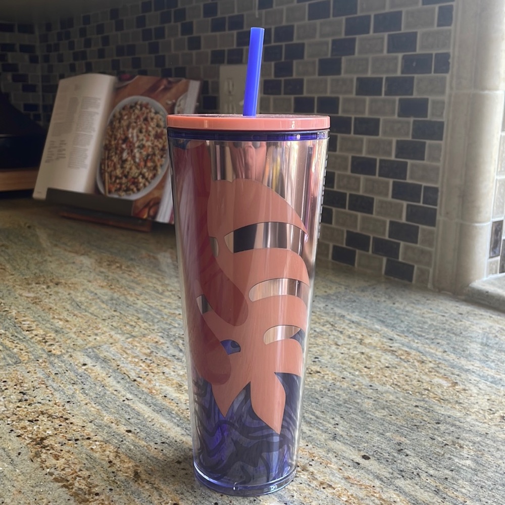 Venti Starbucks cold tumbler